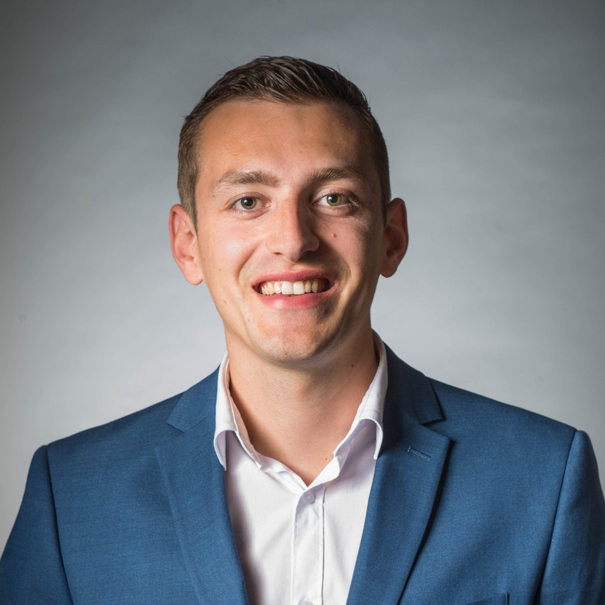 flexbrain_'s tweet image. Sinds januari is Quido Berrens onze nieuwe Coördinator Resourcemanagement. Als coördinator is hij verantwoordelijk voor het eerste contact met de payrollmedewerkers. In dit blog stellen wij hem graag aan je voor! ow.ly/hvcy50p6BqV