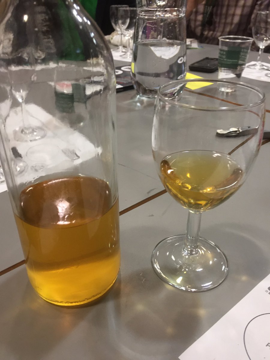 Tank sample from ⁦@oliverscider⁩ - Tom says in his blending masterclass ⁦at #CraftCon2019 that blending is the cider makers’ USP & should be a reflection of apples, terroir & the cider house #RethinkCider