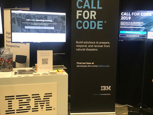 lennartm's tweet photo. At #HackForSweden, @ibmsverige and the link to the Global Initative #CallforCode How Software developers have the power to save lives! More info; https://t.co/5DOnPJigw8 https://t.co/wGiX2ZsPAu