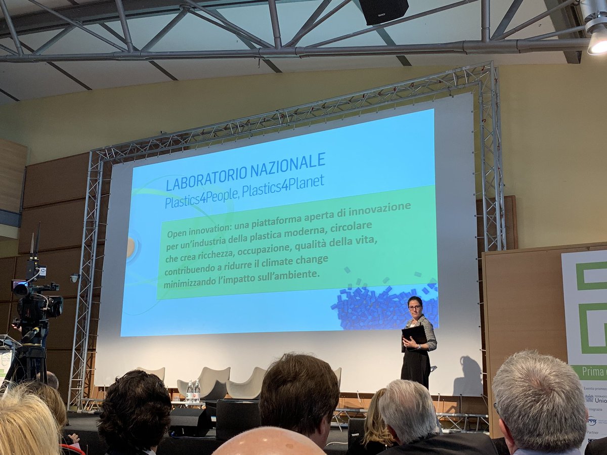 Iazzolino: è nato il tavolo di lavoro Plastics4people, Plastocs4pkanet, una piattaforma open innovation per l’industria della plastica