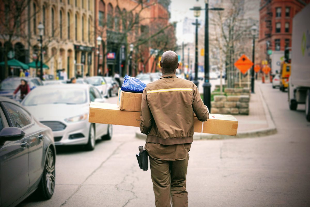 smartmiles3's tweet photo. You rely on your drives knowing exactly who to visit and in what sequence and end up losing time &amp; money. 

However, you’re responsible for your drivers and having them meet daily obligations. 

https://t.co/3f6mJlM9oc

#travel #TravelingChats #delivery #route #courier #logistics https://t.co/MjNdBpi5uZ