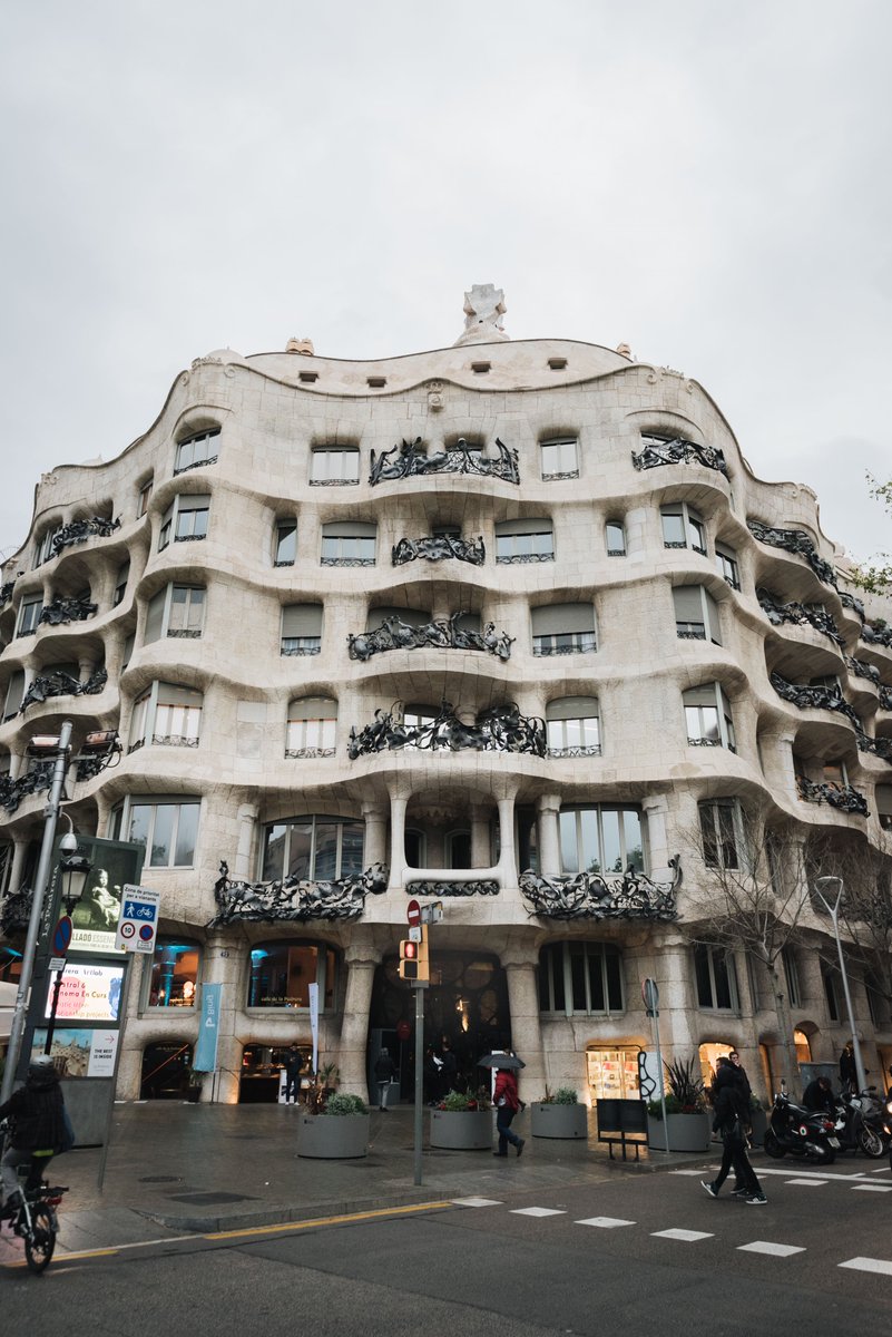 MSFTAdvertising's tweet photo. Thank you to all the guests and speakers who joined us at the Bing Travel Summit in beautiful Barcelona! Yesterday was full of insightful presentations and keynotes, including a delicious dinner and a private tour in the famous La Pedrera. #BingAds #BingTravel #Barcelona https://t.co/5louJbVvnx