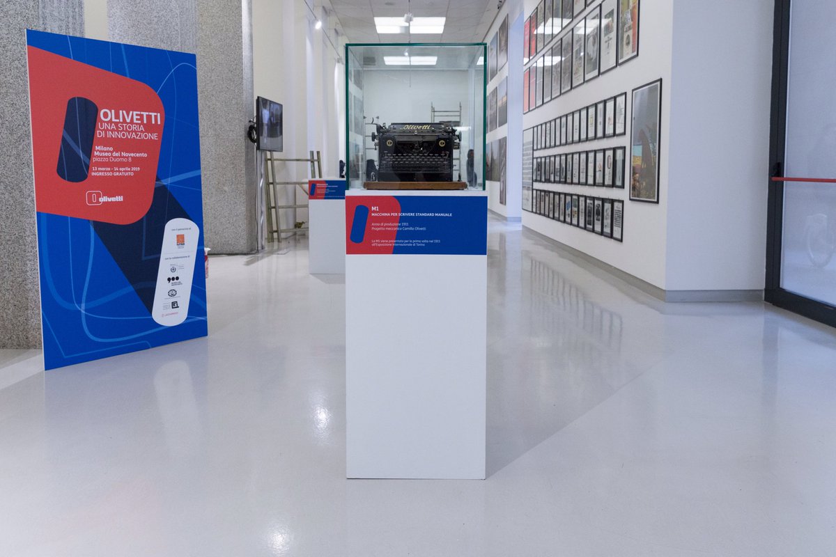 RossoEvolution's tweet image. “Olivetti, una storia di innovazione”: la mostra, allestita da Rossoevolution al Museo del Novecento di Milano, è aperta gratuitamente al pubblico fino al 14 aprile.
 #rossoevolution #movedbypassion  #evolutionevents2019 #vintage #future #olivetti