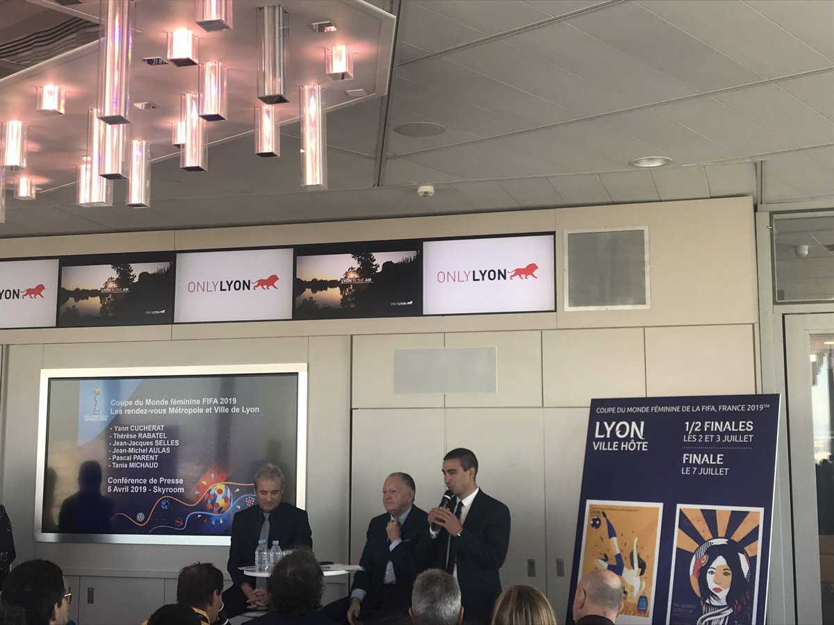 Lyon se prépare à accueillir la Coupe du Monde Féminine de la FIFA : 3 matchs de demi-finale et finale à guichet fermé du 2 au 7 juillet et des touristes et journalistes venus du monde entier à #Lyon ! #ONLYLYON