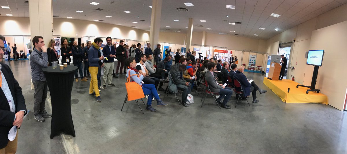 Le Hackathon ⁦<a href="/ProDigitHealth/">Pro Digital Health</a>⁩ touche à sa fin. C’est parti pour la présentation des projets... 5 minutes pour convaincre et démontrer ! 
Cc ⁦<a href="/reseauSPN/">Réseau SPN</a>⁩