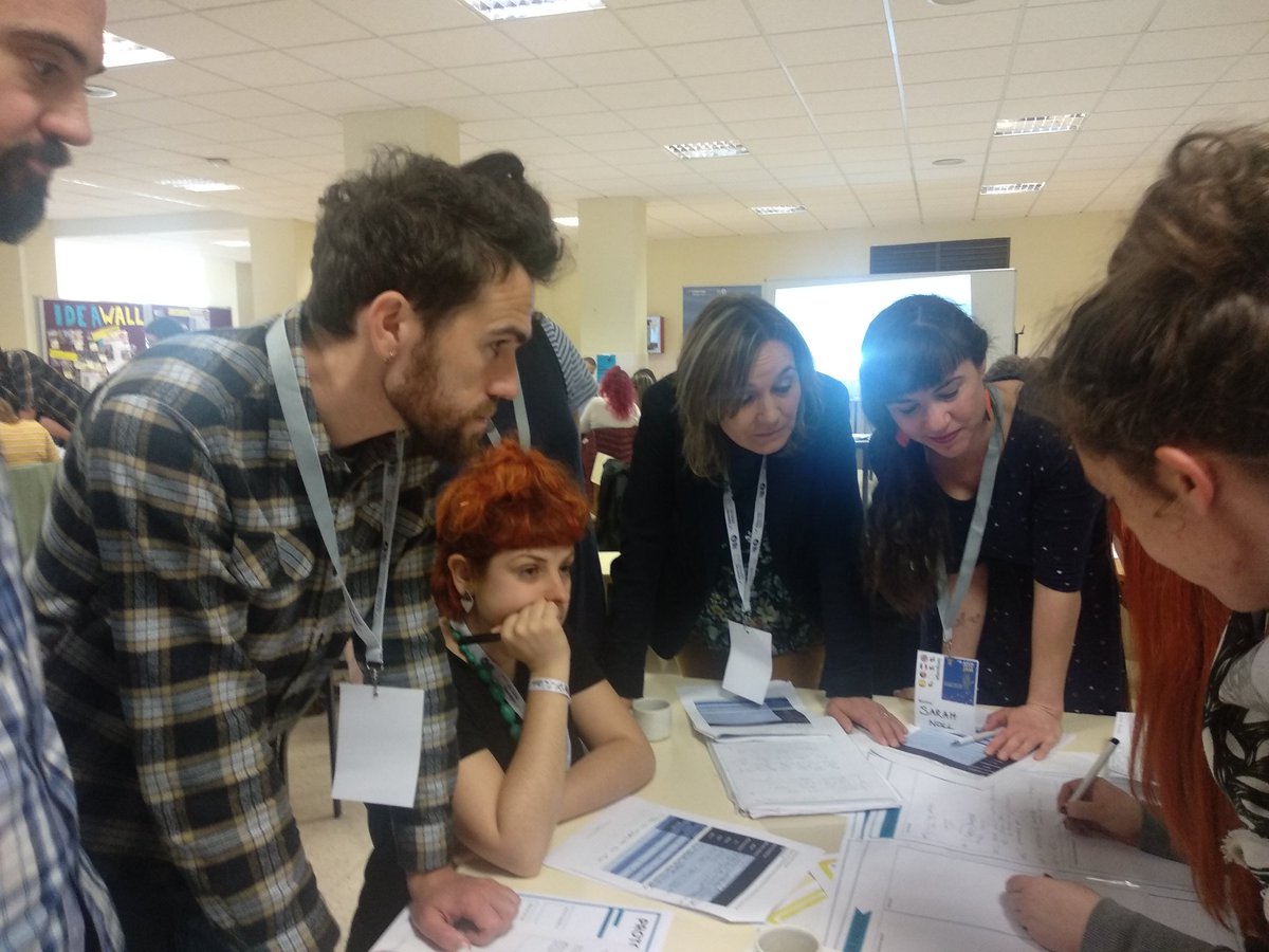 AtlanticHubs's tweet photo. ¡Trabajando duro para exponer los prototipos!

Working hard to develop the prototypes!

#aychEU #aychEducation #Interreg #atlanticyouth #atlanticarea #atlantichubs #aychideas #aychincubation #aychformation #aychambassadors #gijonhack #uniovi #gijon #prototyping https://t.co/D2lCfdOo6x