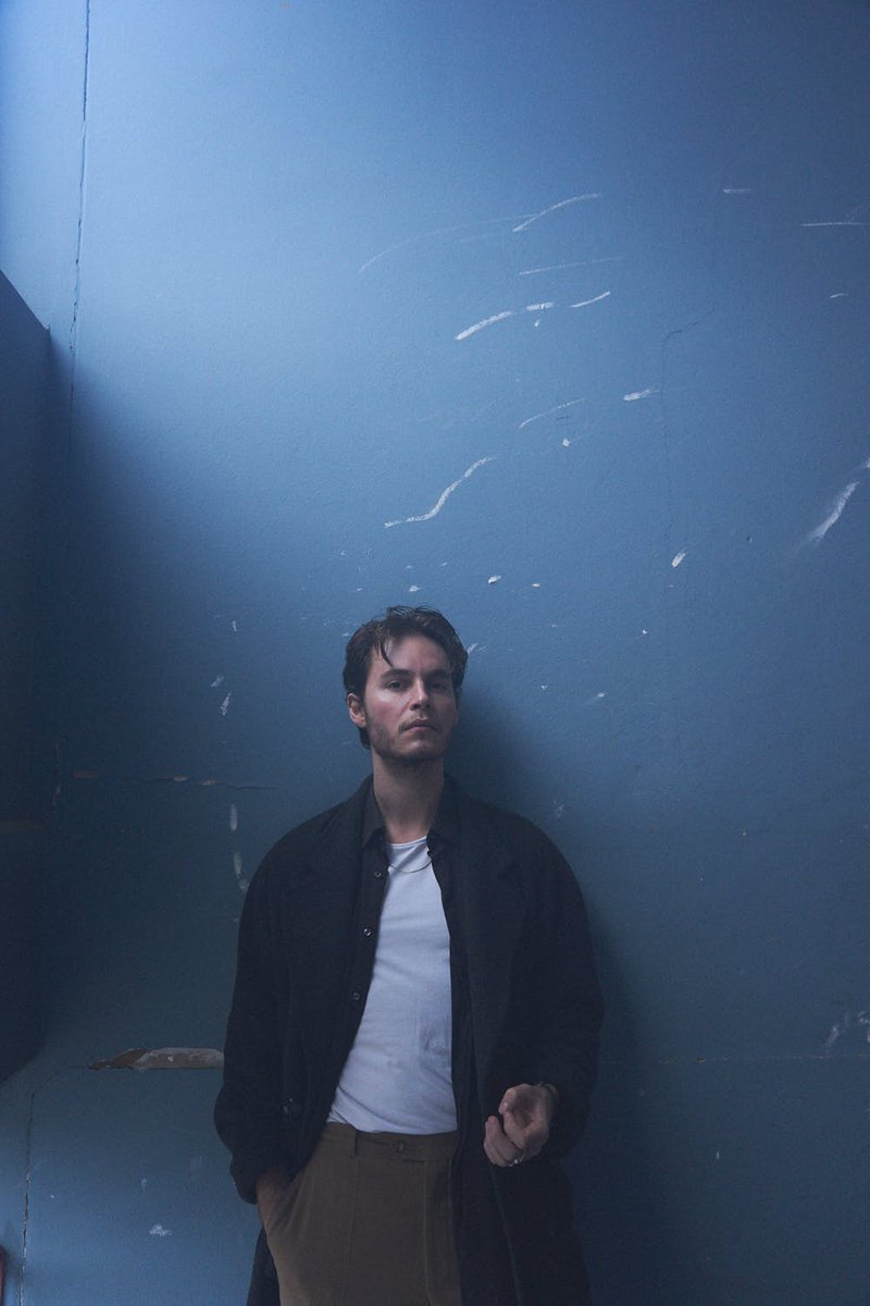 cherryhead____'s tweet image. new track "seasons" out now &amp;lt;3

mermaidrecords.lnk.to/Seasons