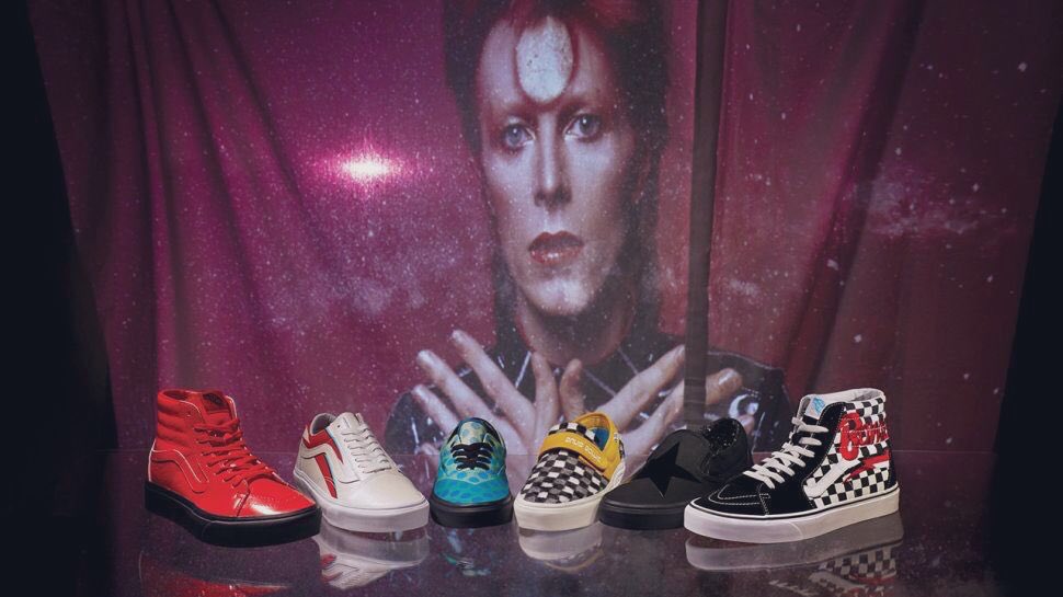 Maven_Creative's tweet photo. ★ Vans x Bowie 😍😍😍 https://t.co/EntfmjAECM