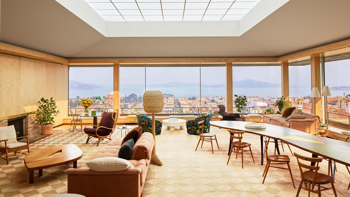 Charles de Lisle: Interior Design Projects at bit.ly/2VpaZoe