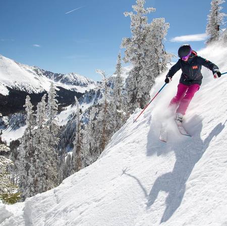 NidskiProperty's tweet photo. Take your skis to the next level ⛷❄ 
📸 Instagram - @skimagazine 

#nidski #winter #mountains #mountainlife #moutainhome #skihome #property #ski #skiing #wintersport #snow #skiingislife #dreamskiproperty #snowparadise https://t.co/818IPsRvfx