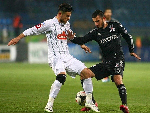 plesbolmedia's tweet photo. Prediksi Rizespor vs Besiktas 9 April 2019 https://t.co/UzjE0uHzK9 https://t.co/x8jFL3x3FI