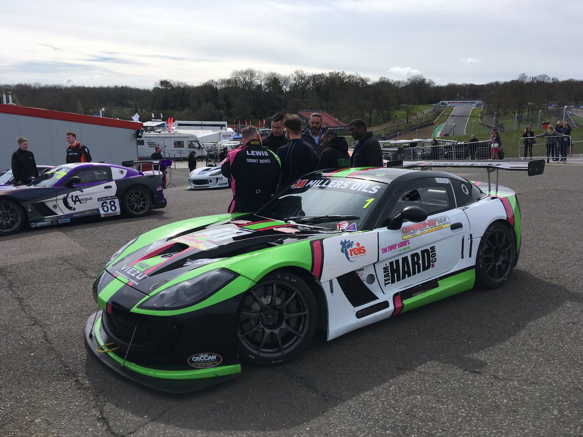 steveksn's tweet photo. Great to have spent the morning with @TeamHardRacing at @Brands_Hatch as we brought together some @KentSportsTrust partners to meet those from around Kent. Fantastic to chat to both @Creesy777 and @jgmotorsport too, and of course @tonygilham34 #TeamHARD #BTCC https://t.co/O9tNuEF8bu