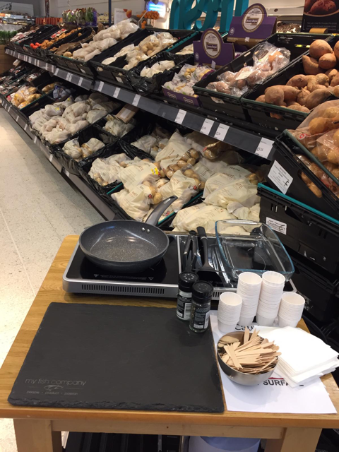 myfishcompany's tweet image. Jane just setting up for a "Fresh Fish Friday" cook off at Booths Penwortham 
@BoothsCountry #freshfishfriday #instoredemonstration #freshfishcookoff