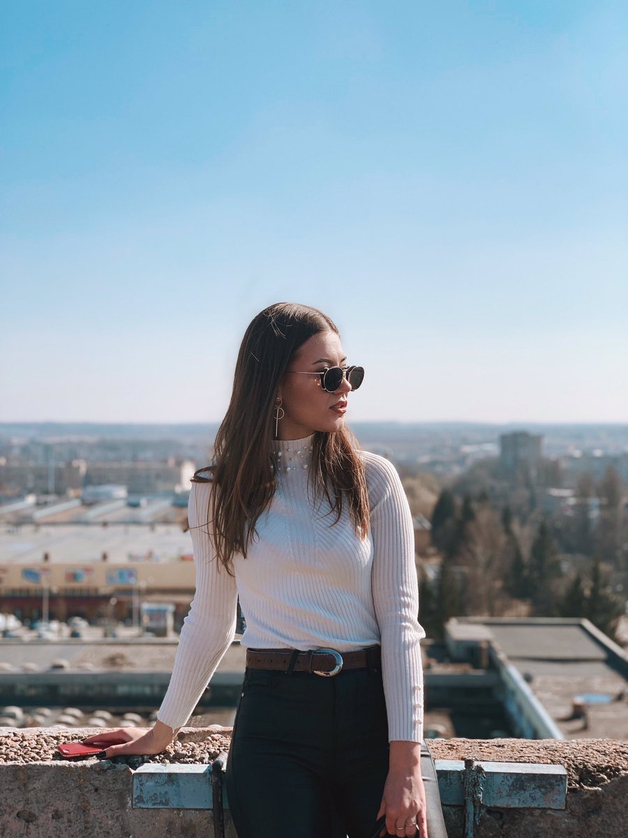 Puhach_'s tweet photo. ✨🏙 https://t.co/iyMjFjcrLP