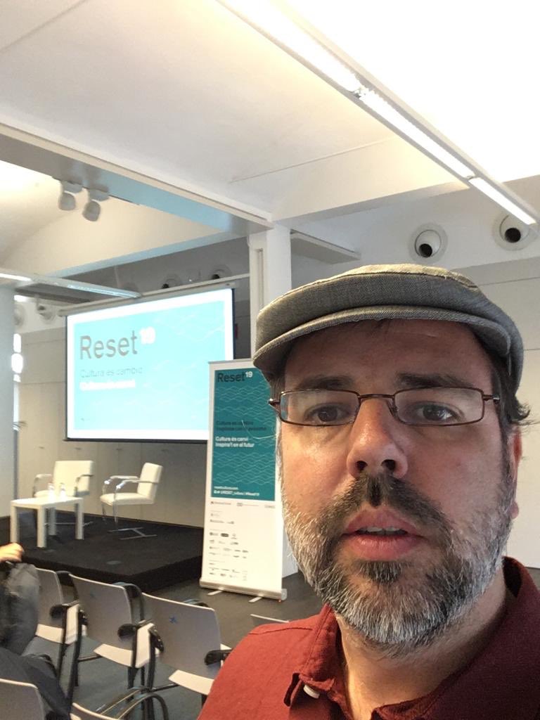 laquintita's tweet photo. Hoy andamos por @CaixaForum_CAT  para hablar de nuestro proyecto #mapeacultura en el foro @RESET_cultura para reflexionar sobre las últimas tendencias en producción y gestión cultural #Reset19 https://t.co/tFI7ViAh7x