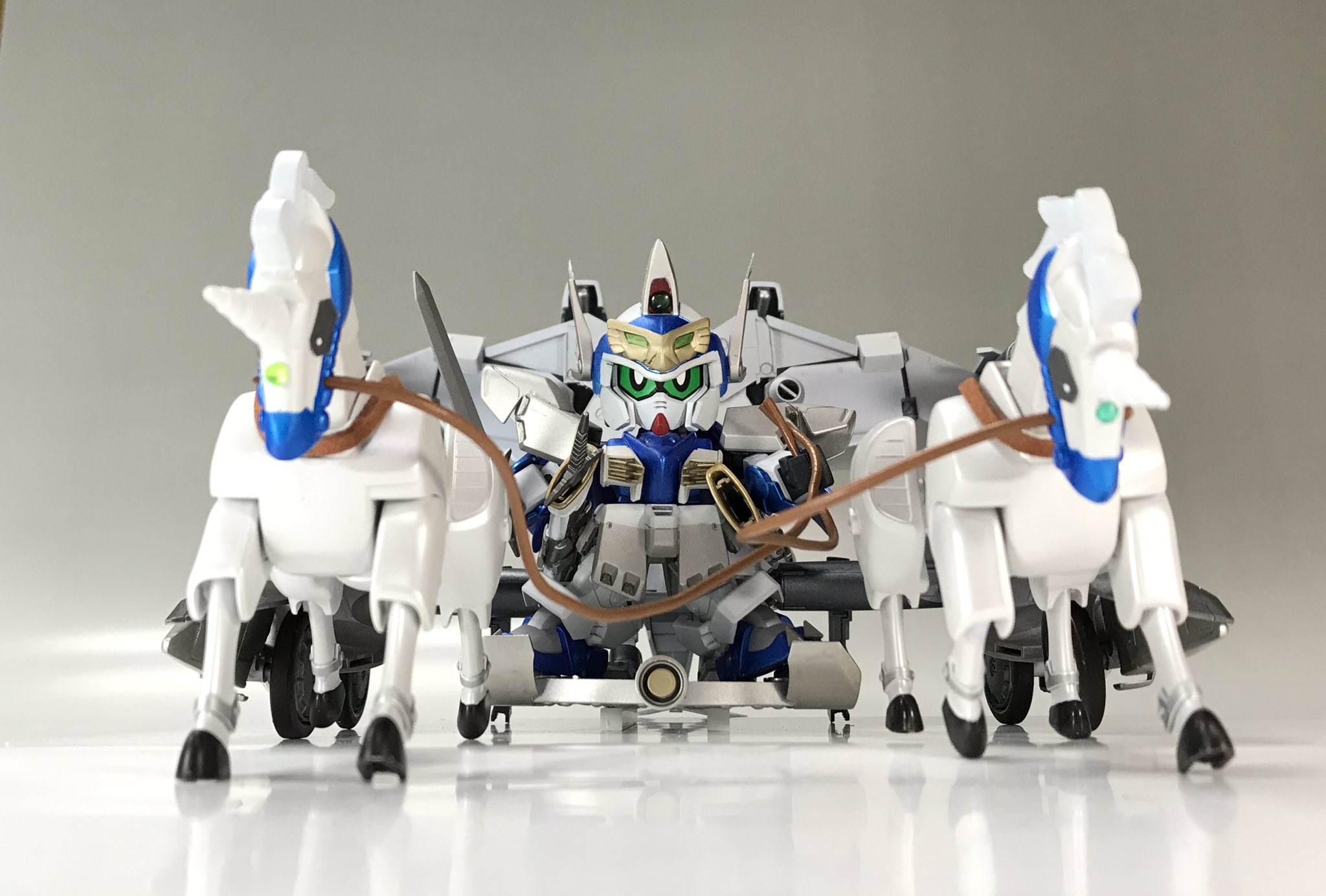Yahoo!オークション - ガン消し 装甲馬車オーキス 騎士ガンダム