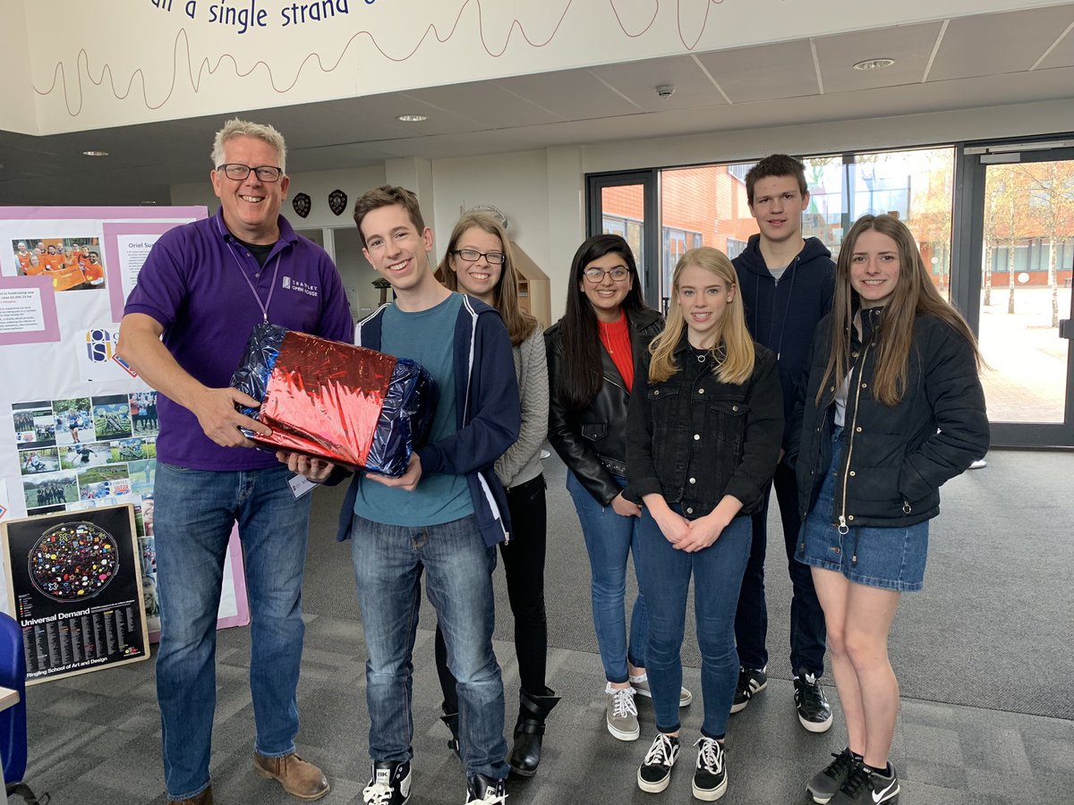 CrawleyOpenHse's tweet photo. This morning the headship team at @OrielHighSchool presented us with a brand new Crawley-built @DualitLtd toaster for our kitchen, as part of their partnership with us in 2019. 

A huge thank you - with over 250 breakfasts served on average every week it will be well used! https://t.co/J8PA4RHQ1Q