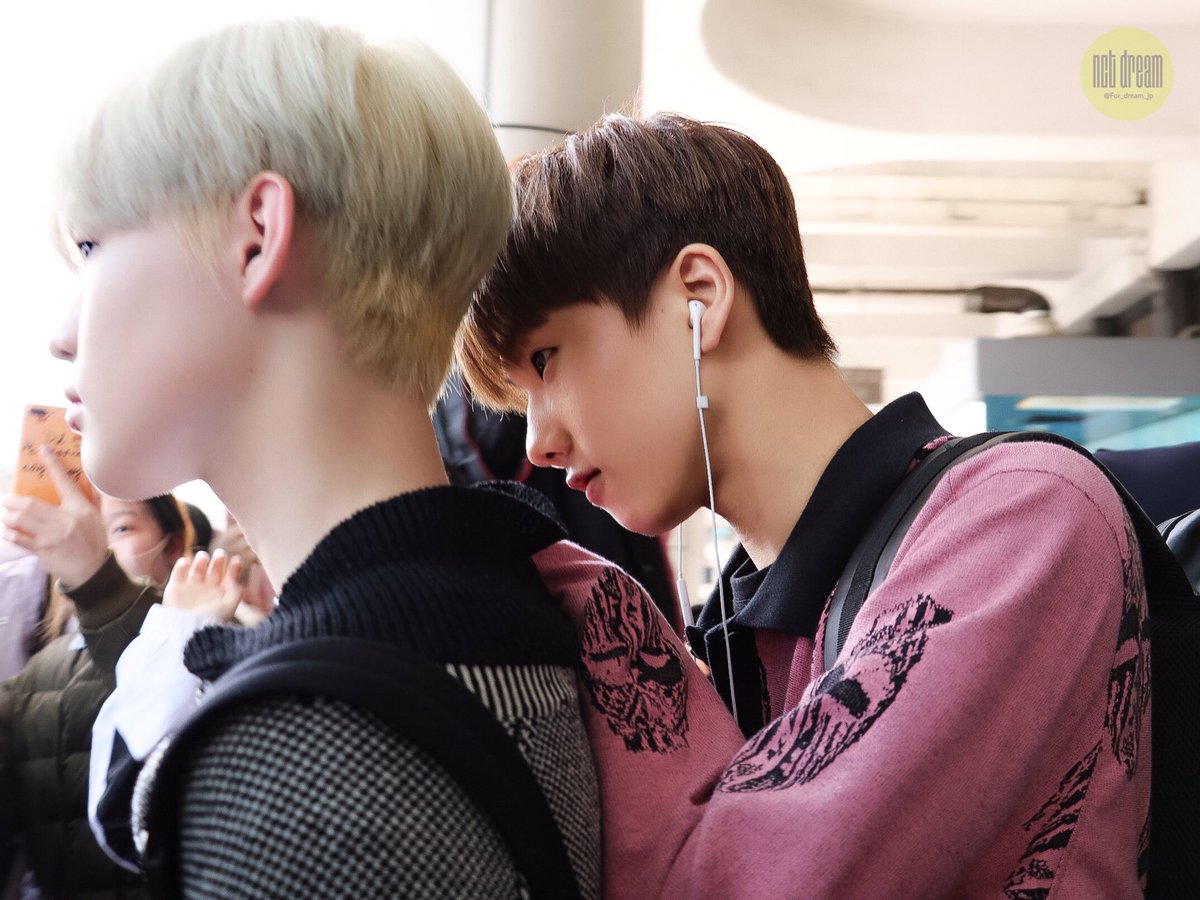 For_dream_jp's tweet photo. #NCT_DREAM 💚 #지성 ✖︎ #천러

🗓 2019/4/5

〔HD〕 【 HND 🛩 GMP 🐭✖︎🐬 】

#JISUNG 🐭✖︎🐬 #CHENLE

 #NCT #ロンジュン #チョンロ #チソン #ジェノ #ジェミン https://t.co/ordGI33cRA