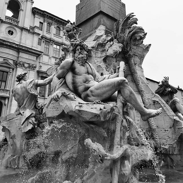 CourtnieEvents's tweet photo. Piazza Navona

#rome #tourist #holiday #piazzanavona #italy #sightseeing #visitrome #roma
#courtnieevents https://t.co/DTa5cYfxHp https://t.co/RZQpHrItt8