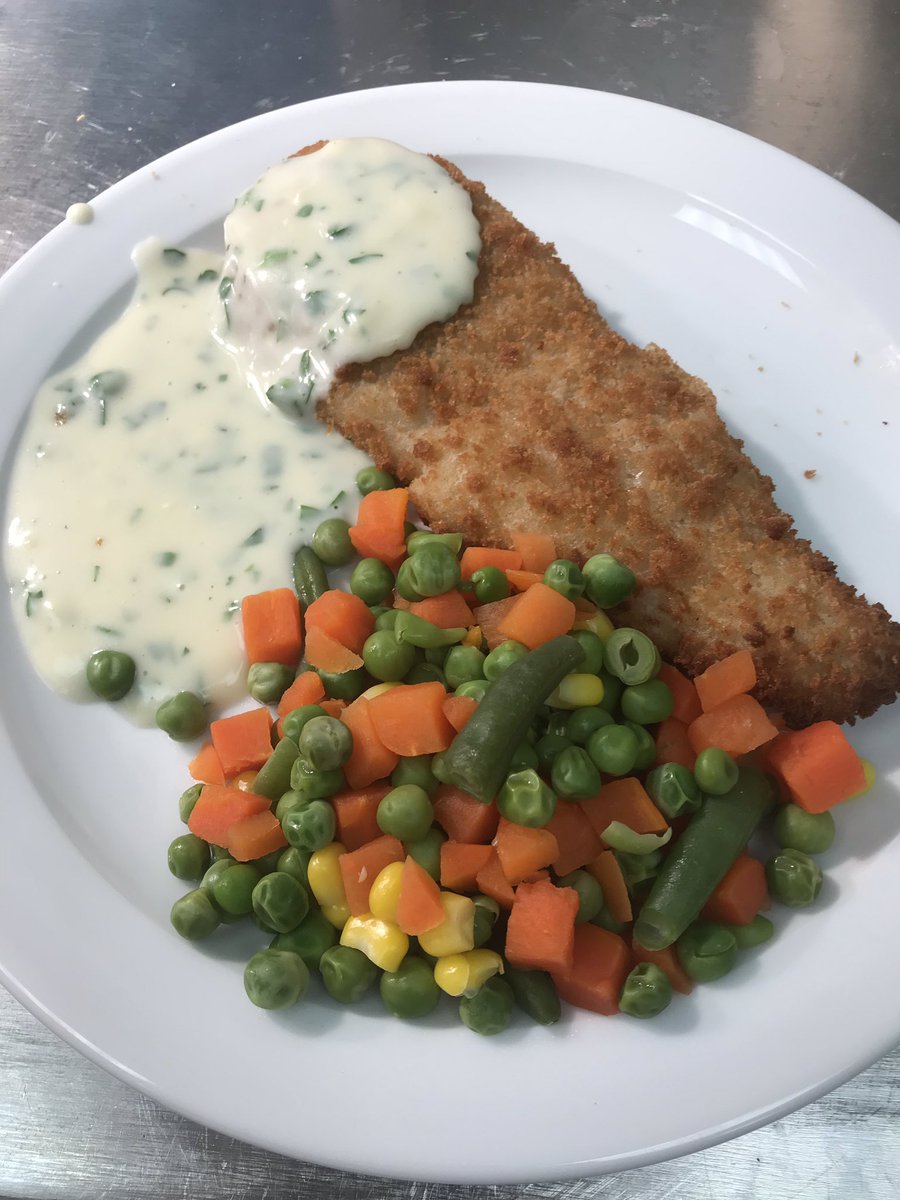 cheftonymulgrew's tweet image. #breaded #cod #fridayfish with #parsley from Sch #garden sauce