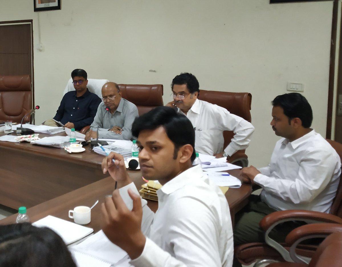 MD Pvvnl tweet media