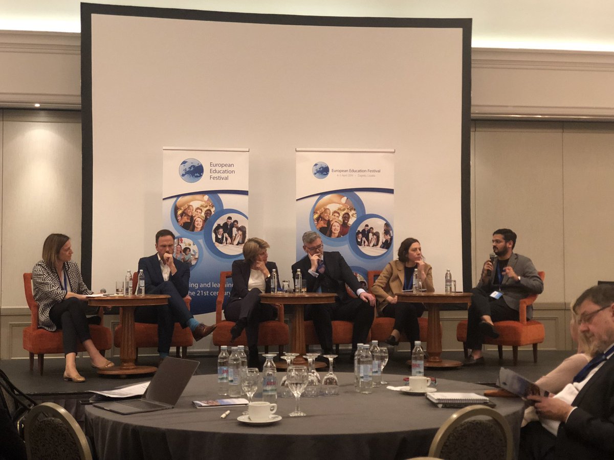 parita_edu's tweet photo. Signature panel at #EuropeIB on “how do we develop responsible and impactful #learning communities. Great ideas around mission-alignment, walking-the-talk, and the role of physical, social, and digital environments from @ConradHughes0 @deepanshu_edu @HalliganJon @RosanBosch https://t.co/DKmK1FPOBK