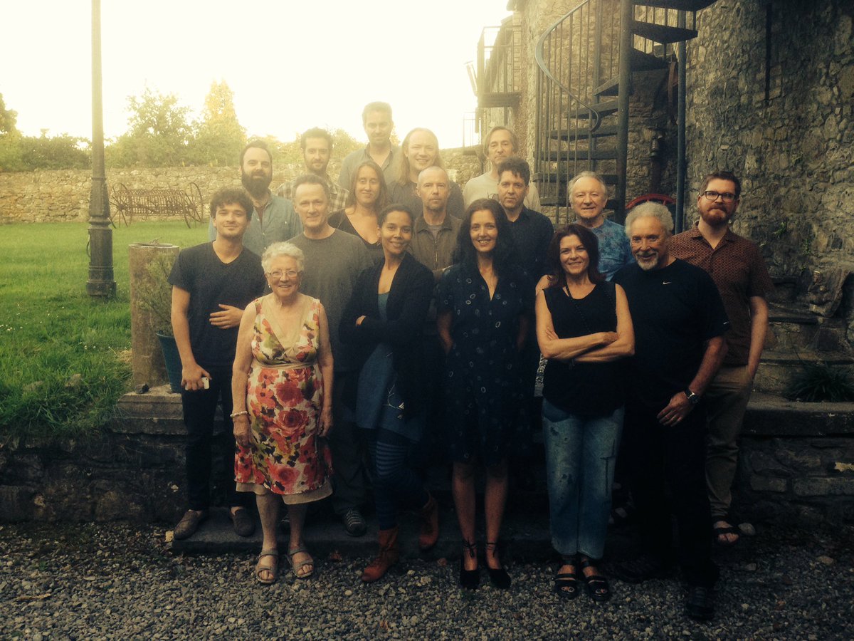 Came across this gem of a pic from a session a little time ago....recognize anyone??!!