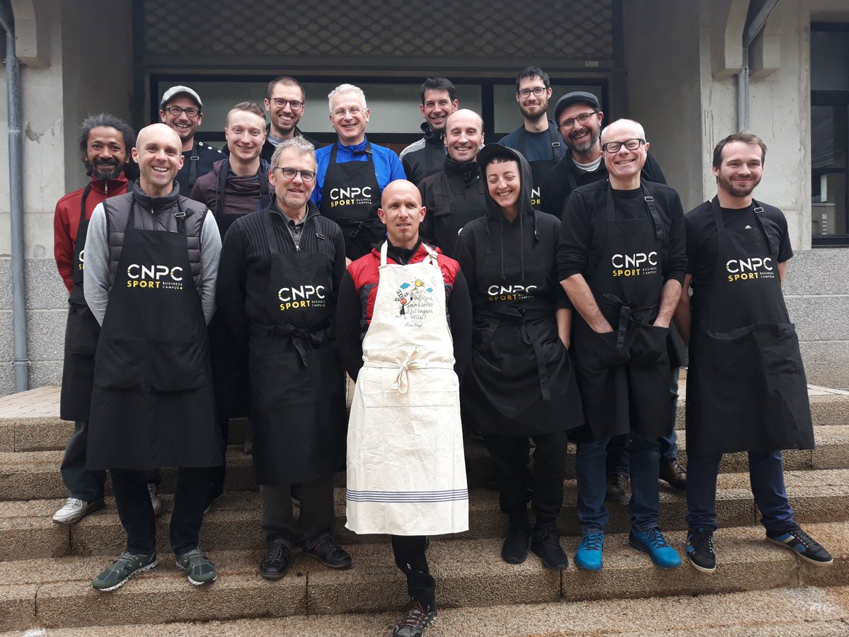 La formation #CQP vendeur technicien #cycle CNCP quimper se termine sur une note parfaite : taux de réussite de 💯% !!! Félicitations à eux ! 🥳🎓
#embaquimper #emba #quimper #passionvélo #passionsport #réussite