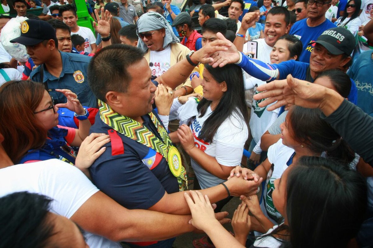 jvejercito's tweet photo. Gingoog City, Misamis Oriental motorcade.
#26Ejercito #MrHealthCare #SenJVServes #SenJVParaSaBayan https://t.co/Rvi6iBQhFp