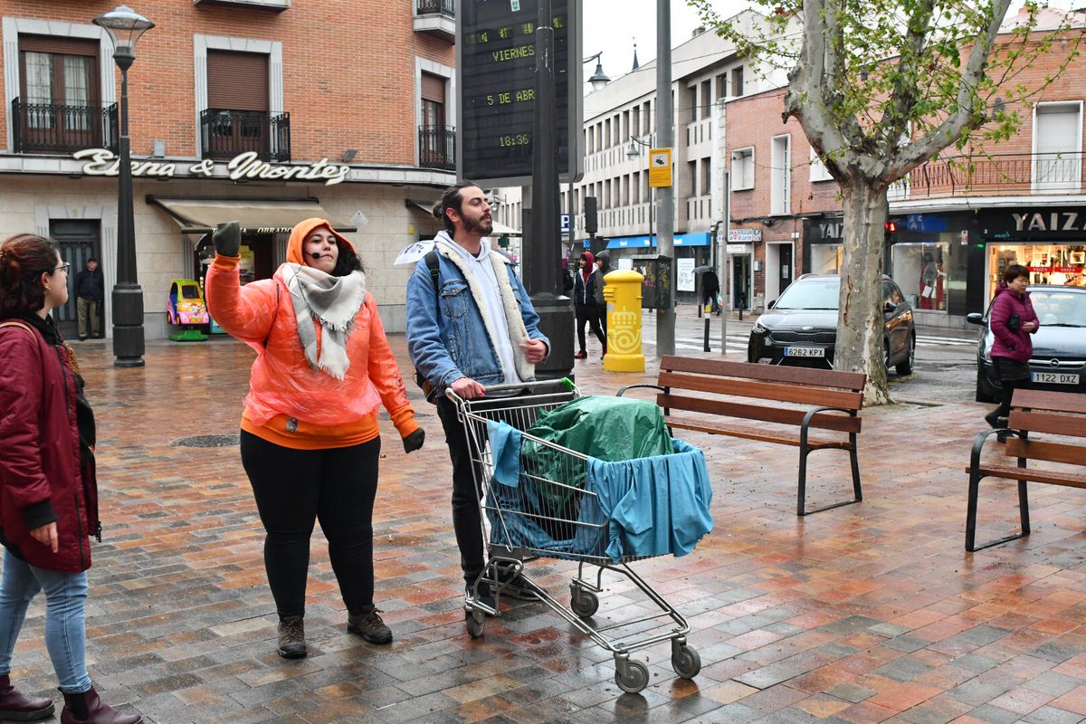 MunozFontaneda's tweet photo. #MarchaPorLosClubes ni la lluvia nos para https://t.co/wEPPRPij09