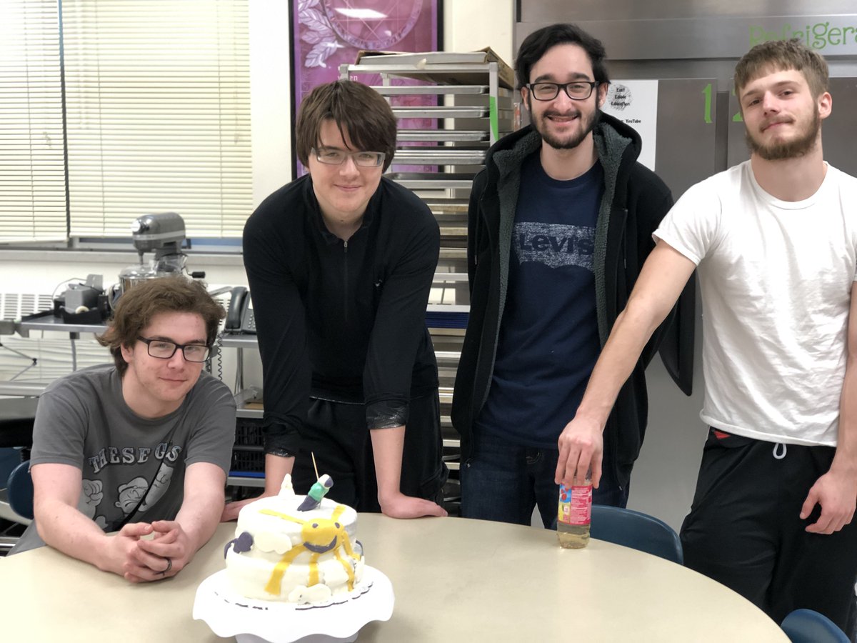 Lori_Huffman_'s tweet photo. A good laugh is good for the soul! 🤣
🤔 Did these boys #Nailit or #Failit. ha! Life Lesson Fondant is hard for some to work with! #BPSNE https://t.co/sfN9rlkuYn