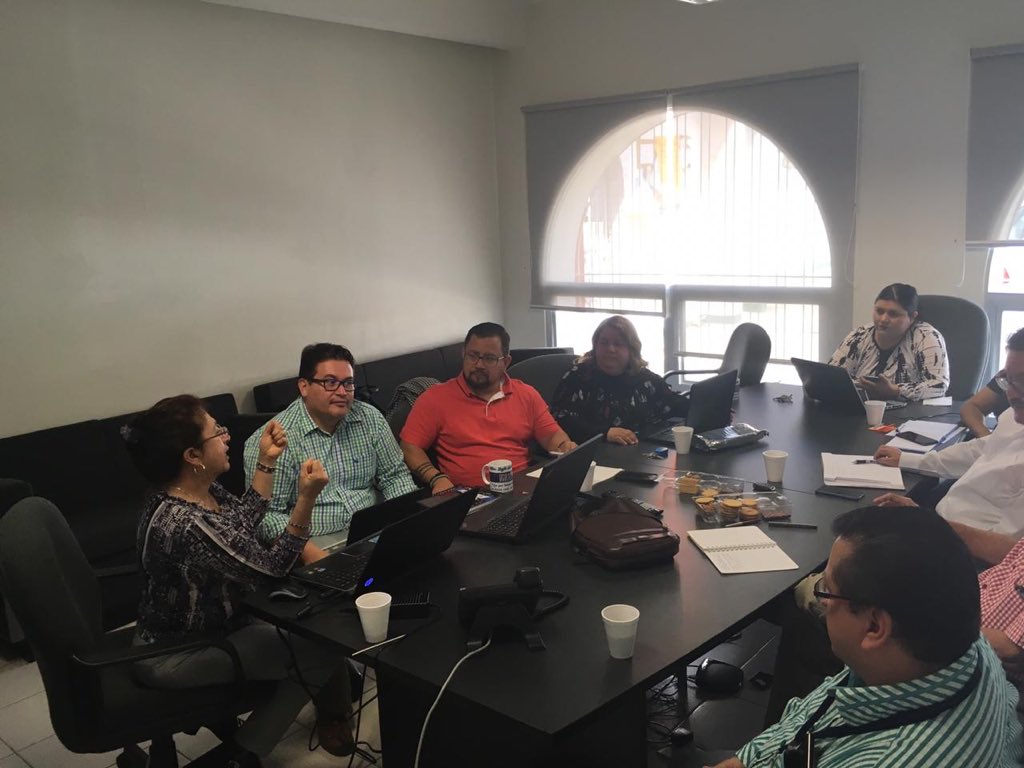 También tenemos un posgrado en el #PNPC : Especialización en Métodos Estadísticos. Aquí el grupo de colaboradores encabezado por la Dra. Aurora Montano. <a href="/sesi1035/">Cecilia Cruz Lopez</a> <a href="/JessHernndezsu1/">Jesús Hernández suar</a> <a href="/yezavaleta/">Yesenia Zavaleta</a> <a href="/mzoylo/">Zoylo Morales Romero</a> <a href="/juanmunoz101/">José Juan Muñoz León</a> #TeamEstadísticaUV ✅📊📈💻😎👏😉