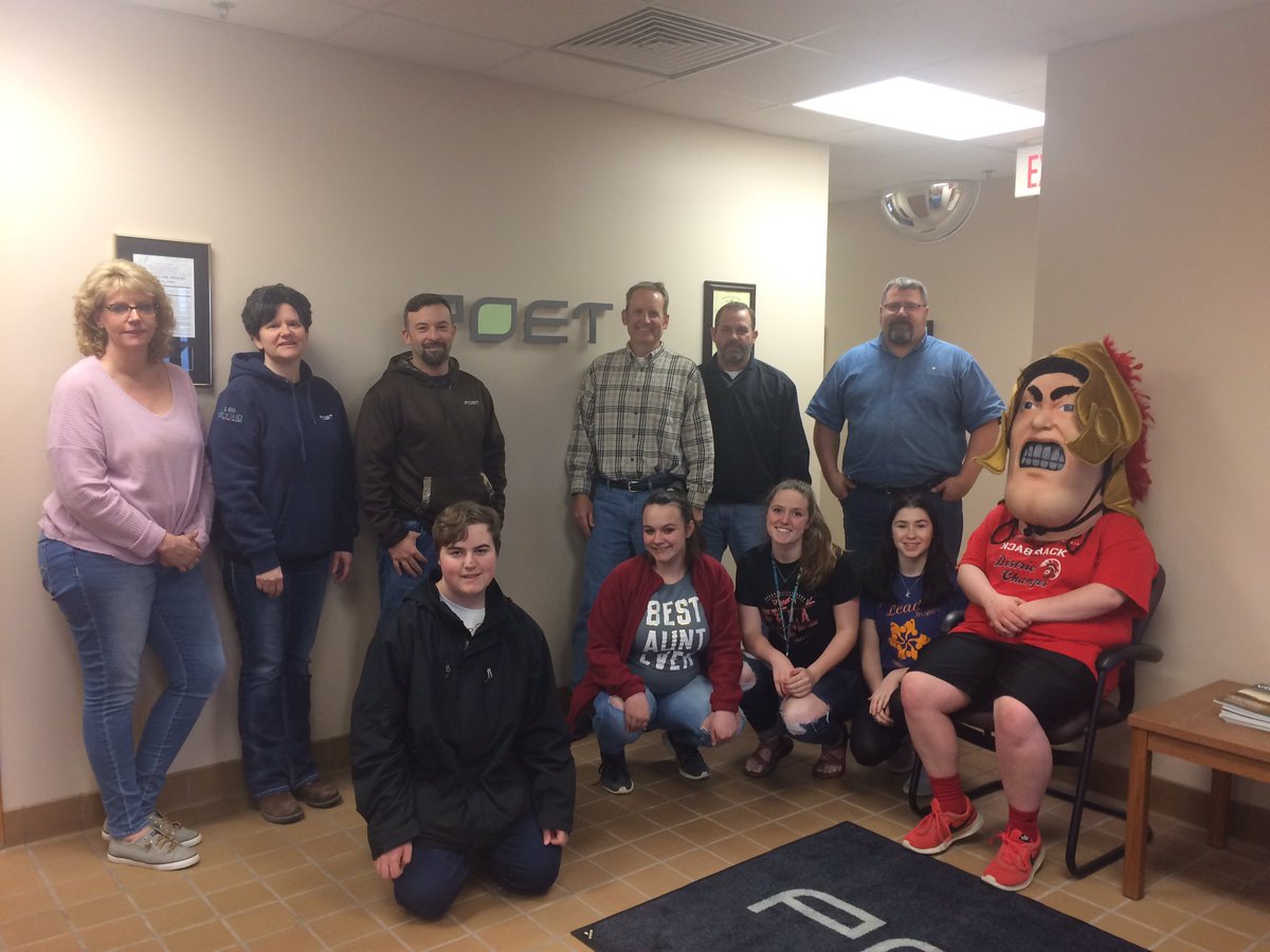 cr6MUscience's tweet photo. On the road today for R6th of the Month! @CR6Trojans #TrojanPride #CommUNITY @POETbiofuels of Laddonia thank you for your support! #OuR6 https://t.co/YzgxJLrWca