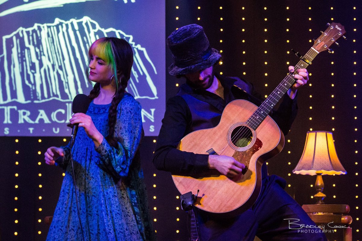 Catch us tonight at <a href="/taphouseeugene/">Firstnationaltaphouse</a> for Acoustic Folly! 8-11pm. 21+ No Cover!🌈
