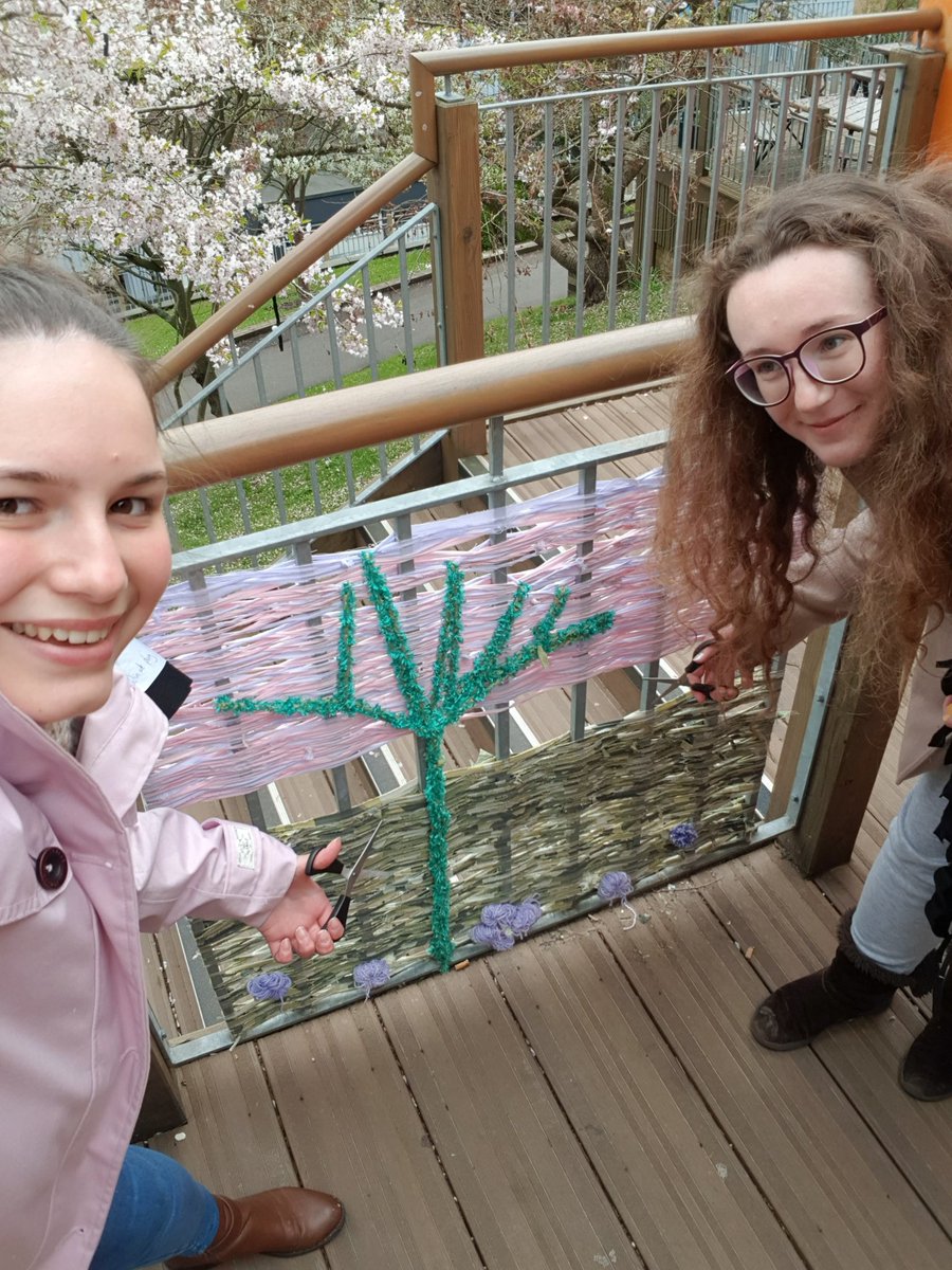 mcguire_hope's tweet photo. #winatplay #universityofwinchester And the festival has come to an end as such we treat its finish as a celebration. It leaves its participants with fresh new minds and a taste of the creativity they hold with in. Yarn bombers singing off and wishing you a Happy Easter ! https://t.co/NLAGbsPP0U