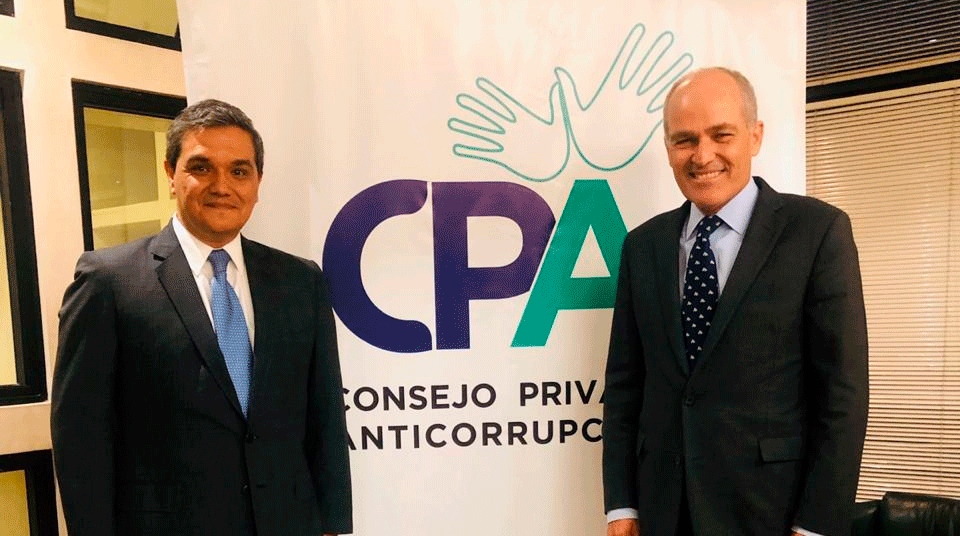 CPA_Peru's tweet photo. #LoÚltimo
Jorge Baca - Alvarez Marroquín asume la presidencia del Consejo Privado Anticorrupción-CPA. → https://t.co/jnU1AzwRXE https://t.co/DUgZPo87IB