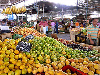 Wikipetroleros's tweet photo. Impactos positivos del Fracking para Colombia #3 Con la exploración de yacimientos no convencionales, se estimula la actividad comercial local en las regiones del Magdalena Medio y en la Cordillera Oriental.  #FrackingEsDesarrollo https://t.co/HERqIGLq2I