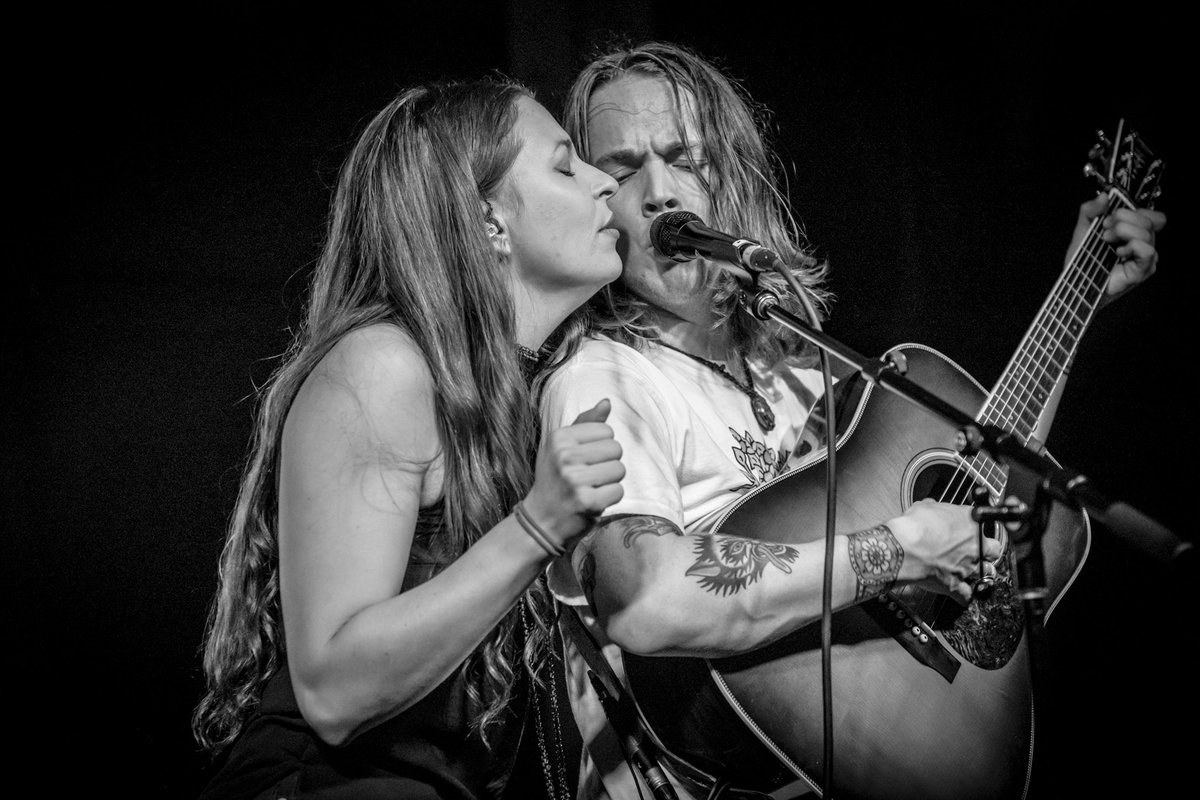 WWGfestival's tweet photo. May we all continue to make much sweet music together.
• 
#winterwondergrass #wwgstratton #wwgsteamboat #wwgtahoe #howdoyouwondergrass #campoutforthecause https://t.co/4pmn7unfJZ