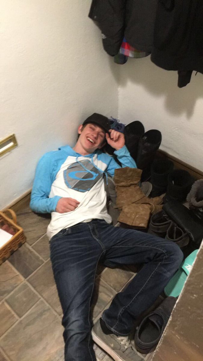 GreysonMandic23's tweet photo. Hbd Gerry baller swag @austin_gerry  you should go bananas tonight😂🤑 https://t.co/6JipkA371h