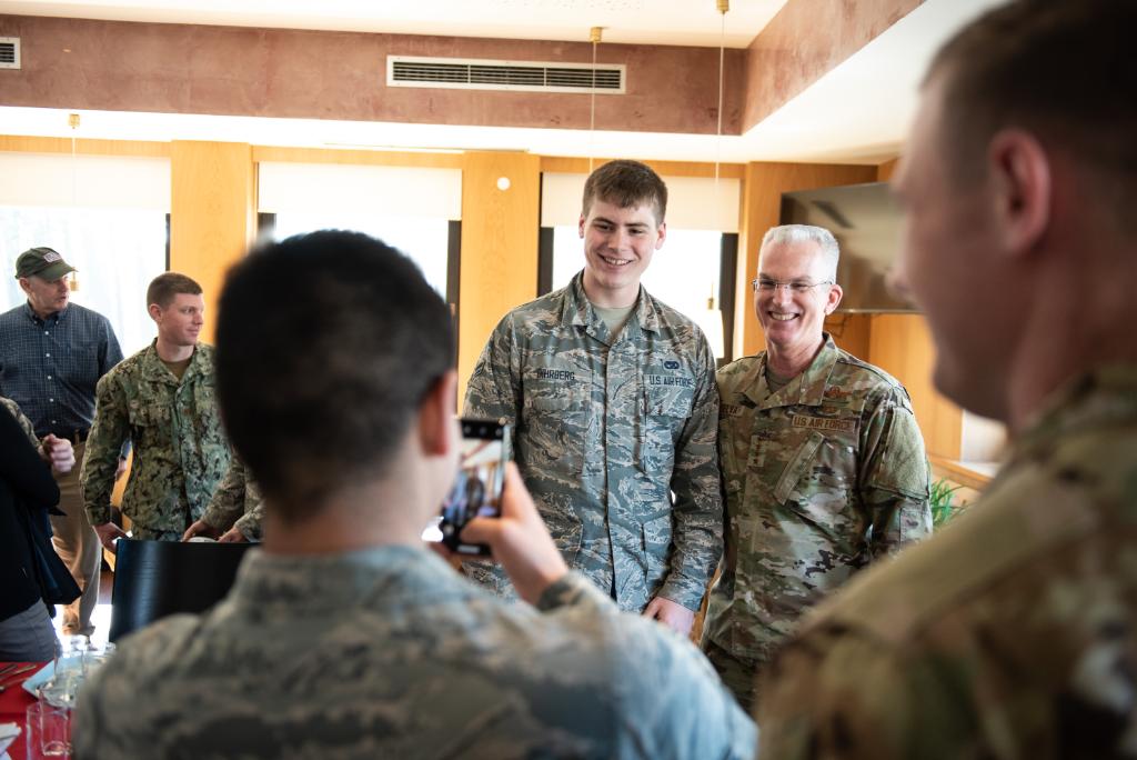 The_USO's tweet photo. #USOTour2019 has completed its trip around the globe, visiting 5 countries in just 1 week! We wanted to say a big THANK YOU to #GenSelva, as it was the fourth & final USO tour for the Vice Chairman of @thejointstaff! https://t.co/uPFlljpvuh