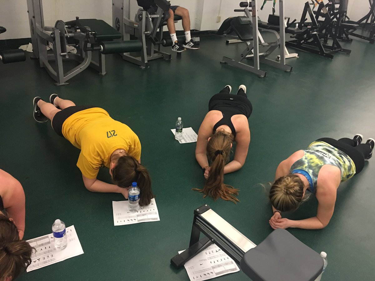 OswegoFHockey's tweet photo. It’s all about the core 💪 #osfh https://t.co/BEfkGc3JzN