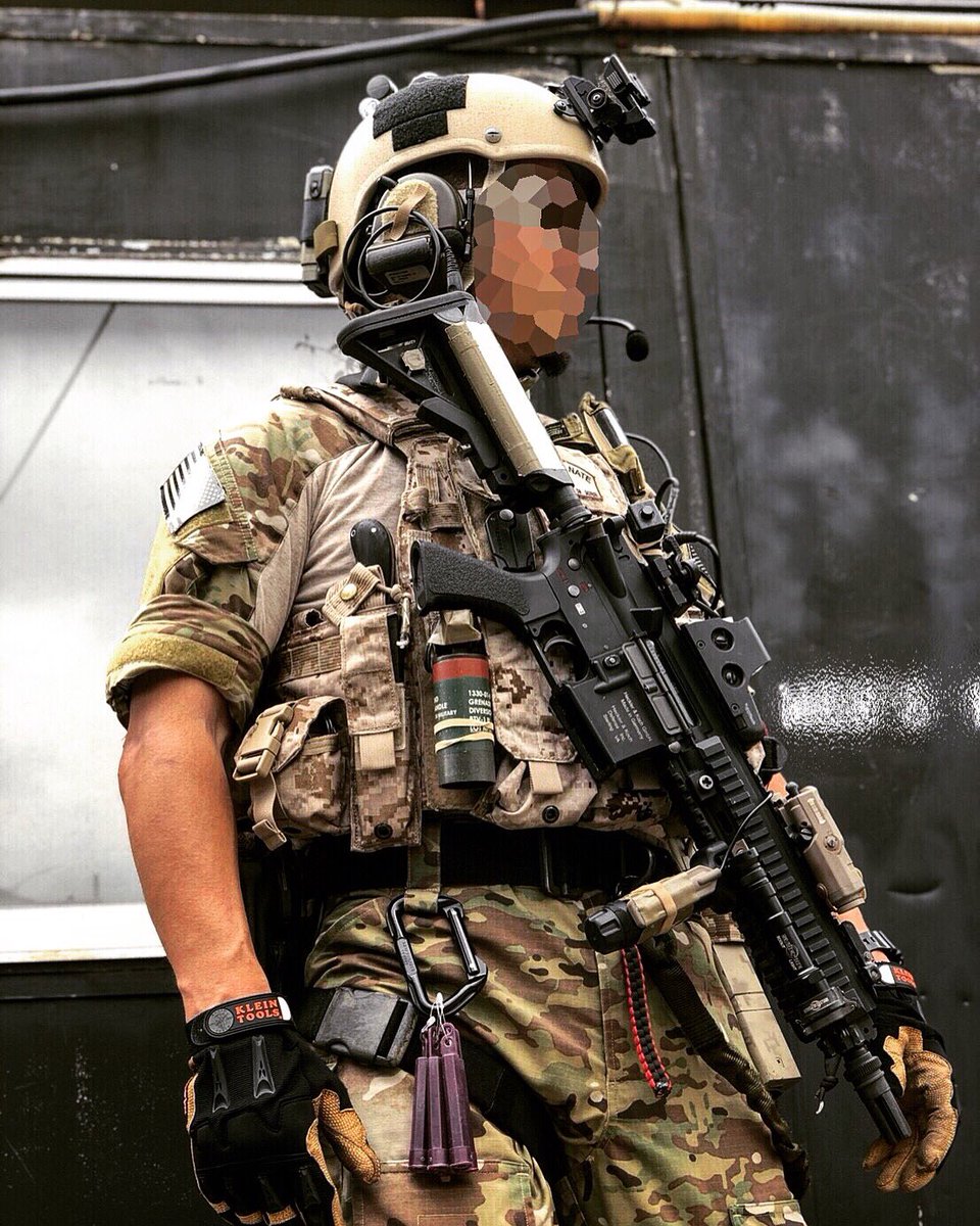 ST6TR5's tweet photo. NSWDG Gold Squadron Operator.
(Around2009 DA operation loadout)

Somewhere in Far East.
Memories of PEACE MAKER GAME.

#pmg
#pmgame
#PEACEMAKERGAME
#ピースメーカーゲーム https://t.co/X3rvd5lFf6
