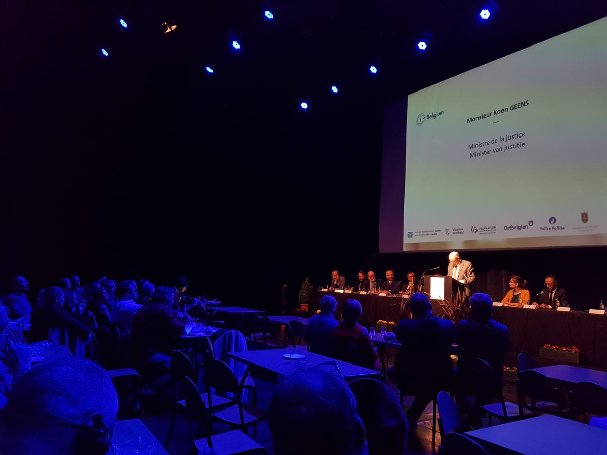 Koen Geens tweet media