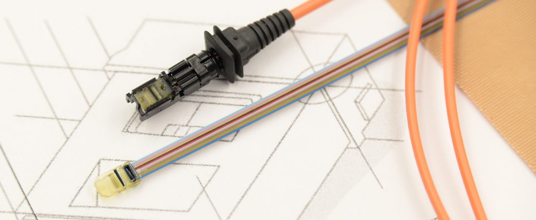 Designed as a miniature detachable connector the PRIZM® LightTurn® Connector provides passive alignment and novel retention features...

bit.ly/2HYJrD1