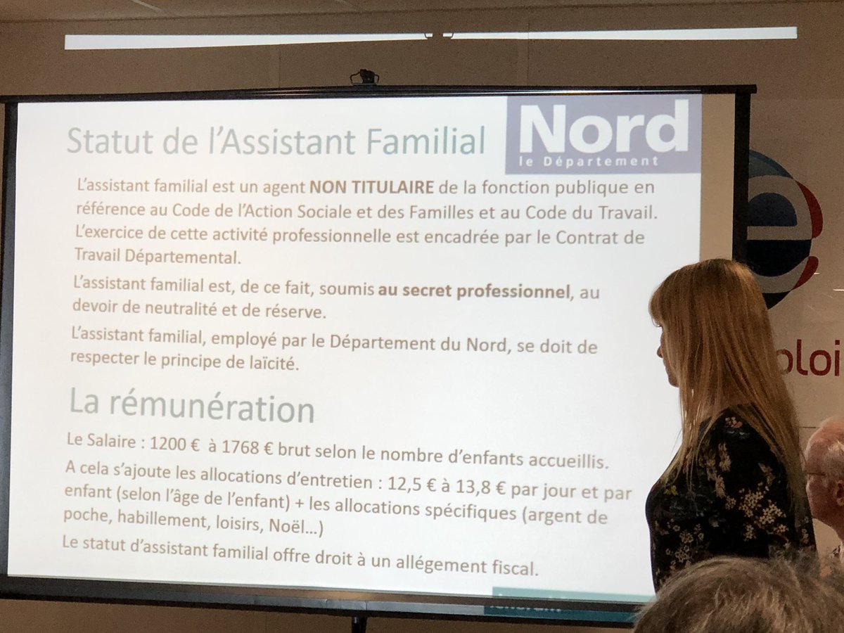 Avec @poleemploi_HDF à #Tourcoing  cet après midi recrutements d’assistants familiaux avec le soutien des ministres A Taquet et G Darmanin. Coopération avec  le Département. Approche #compétence pour contribuer à  l’intérêt supérieur de l’enfant. <a href="/RIFFARDCAROLINE/">RIFFARD CAROLINE</a> <a href="/Nadine_CRINIER/">Nadine CRINIER</a>