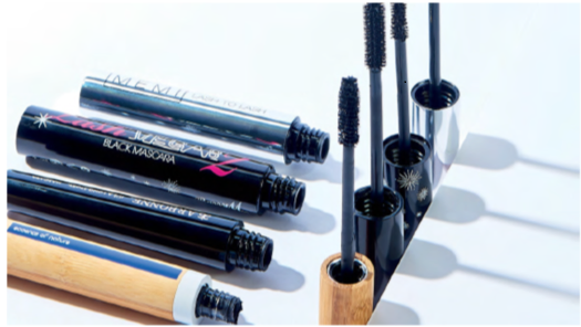 UK_Arbonne's tweet photo. Best vegan mascaras on the market, featuring our It's A Long Story Mascara as seen in @VeggieMagazine 
#Mascara #Arbonneuk #Vegan #HappyFriday 
https://t.co/pg1btvw5b5 https://t.co/5Ywl7krOGu