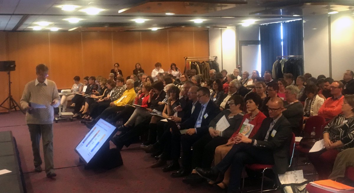 Lionel Prouteau, maître de conférences à l'Université de Nantes, dresse un état des lieux du #bénévolat en #France en 2018. L'#engagement ne faiblit pas! 👁️1,5 million d'#associations et près de 22 millions de bénévoles 📈 (pr 31 millions d'actions bénévoles) <a href="/FamillesRurales/">Familles Rurales</a> 🙂