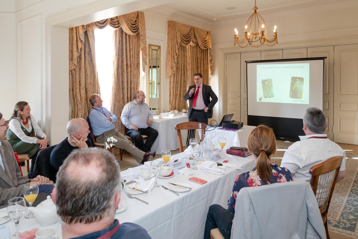 Last week Martin Joseph of Whittingtons Chartered Accountants in #Guildford #Surrey gave a talk on how they save their customers money. If you want help with your #accounts, auditing or the recent making tax digital, contact Martin on: 
Tel: 01483 456363
blackcataccounts.com