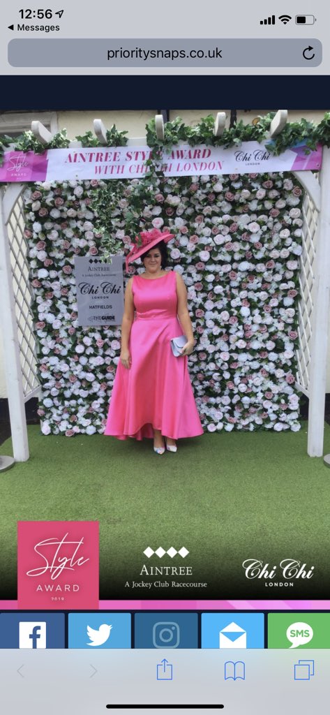 lottie2511's tweet photo. Ladies Day love! 😍 #showmetherange xx @AintreeRaces @thelaurawright xx https://t.co/iDeSj58BqY