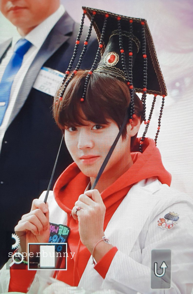 superbunny99's tweet photo. 190405 #박지훈 #parkjihoon #ParkJihoon1stWin 
오랫만에 찍을수 있는 스케 너무 즐겁고 사랑받는 지훈이 제일 좋아!!!!!!!!!!!!!!!!
1위도 너무너무 축하행🐰❣ https://t.co/3k6C0yiemh